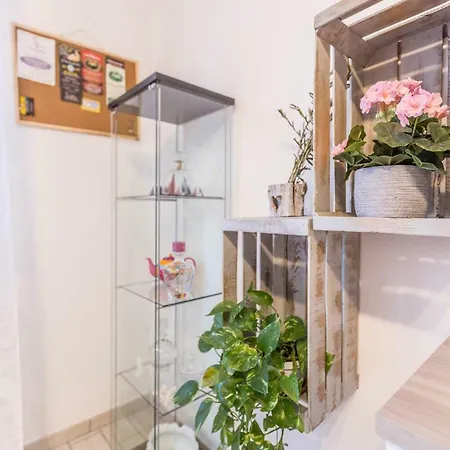 Apartment Green Kharkov || The Place Bo Bologna